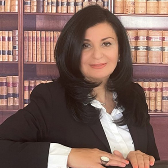 Faith M Hashemi - Iranian lawyer in Sacramento CA